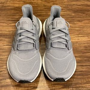 Adidas Ultraboost 22